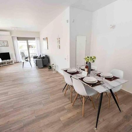 Design Apartment With Swimming Pool Near The Beach Athena Bagian luar foto
